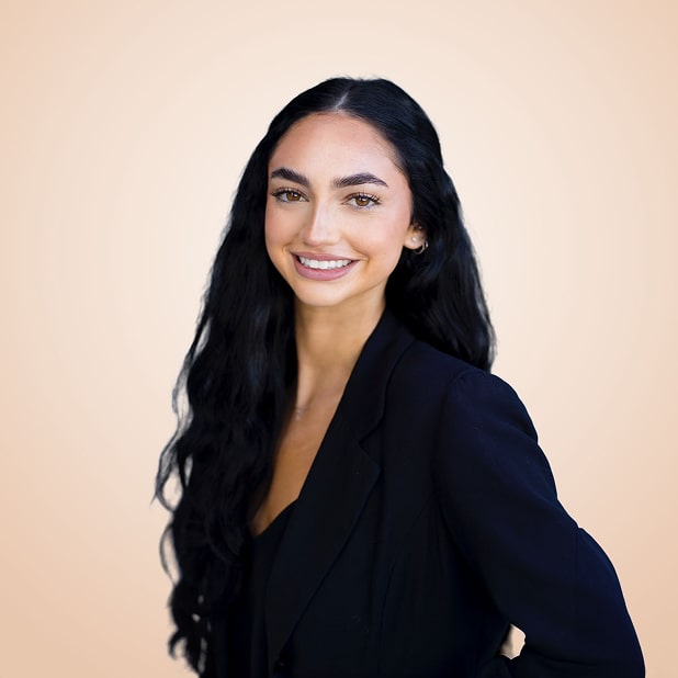 Headshot of Kerri Rosenthal