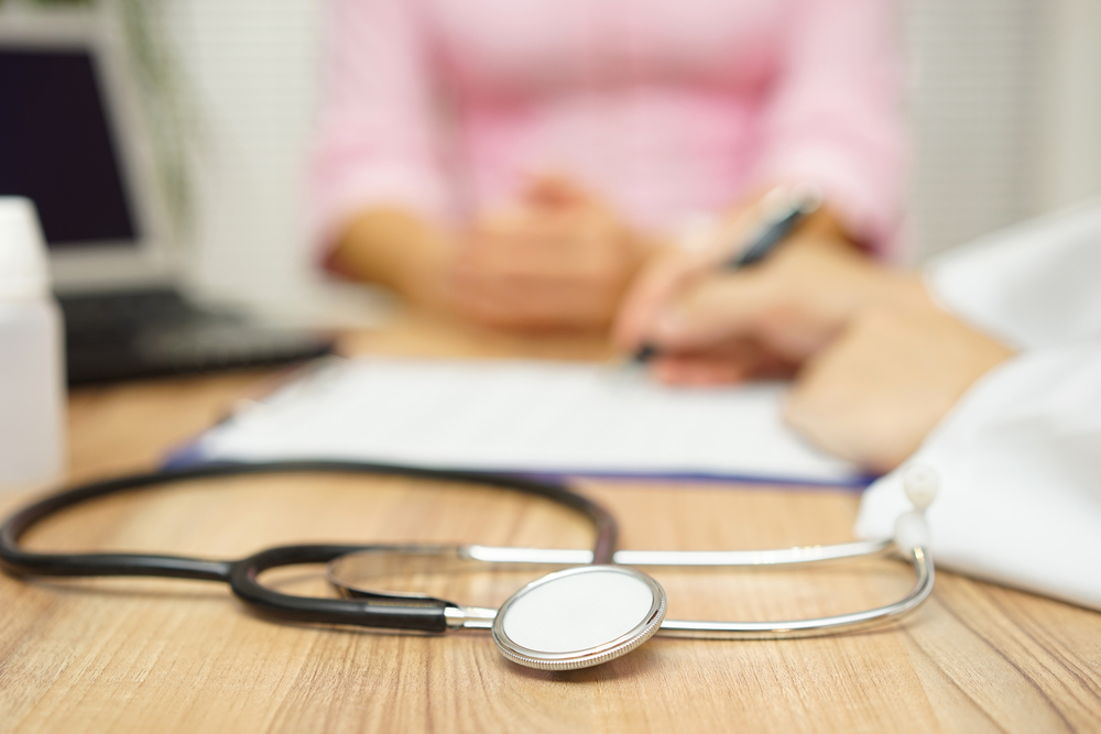 Consultation with a patient before the procedure
